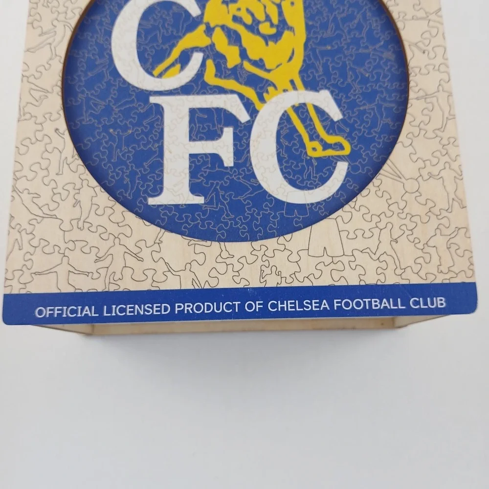 2023 Chelsea FC Retro Crest Wooden Puzzle + Stamford‎ Bridge Puzzle Set Complete
